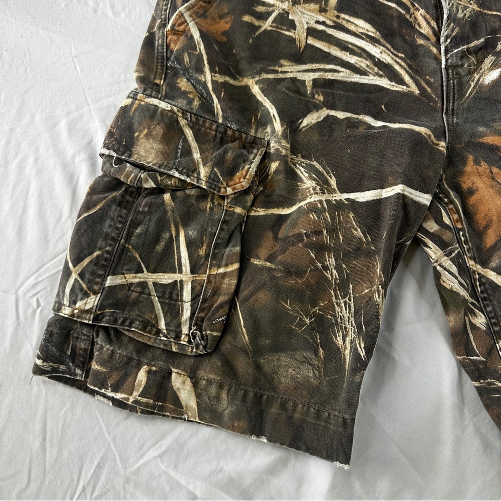 FSU x Realtree Camo Cargo Shorts - Florida State University - Size 32 - 288 - Picture 3 of 7